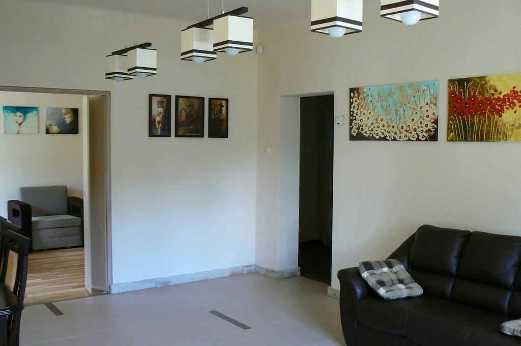 Wama Nowa Wies (Pruszkow) Quarto foto